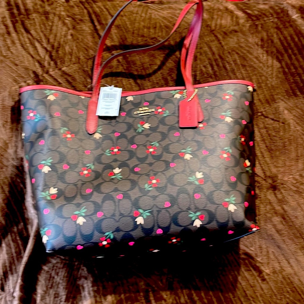 Coach tote